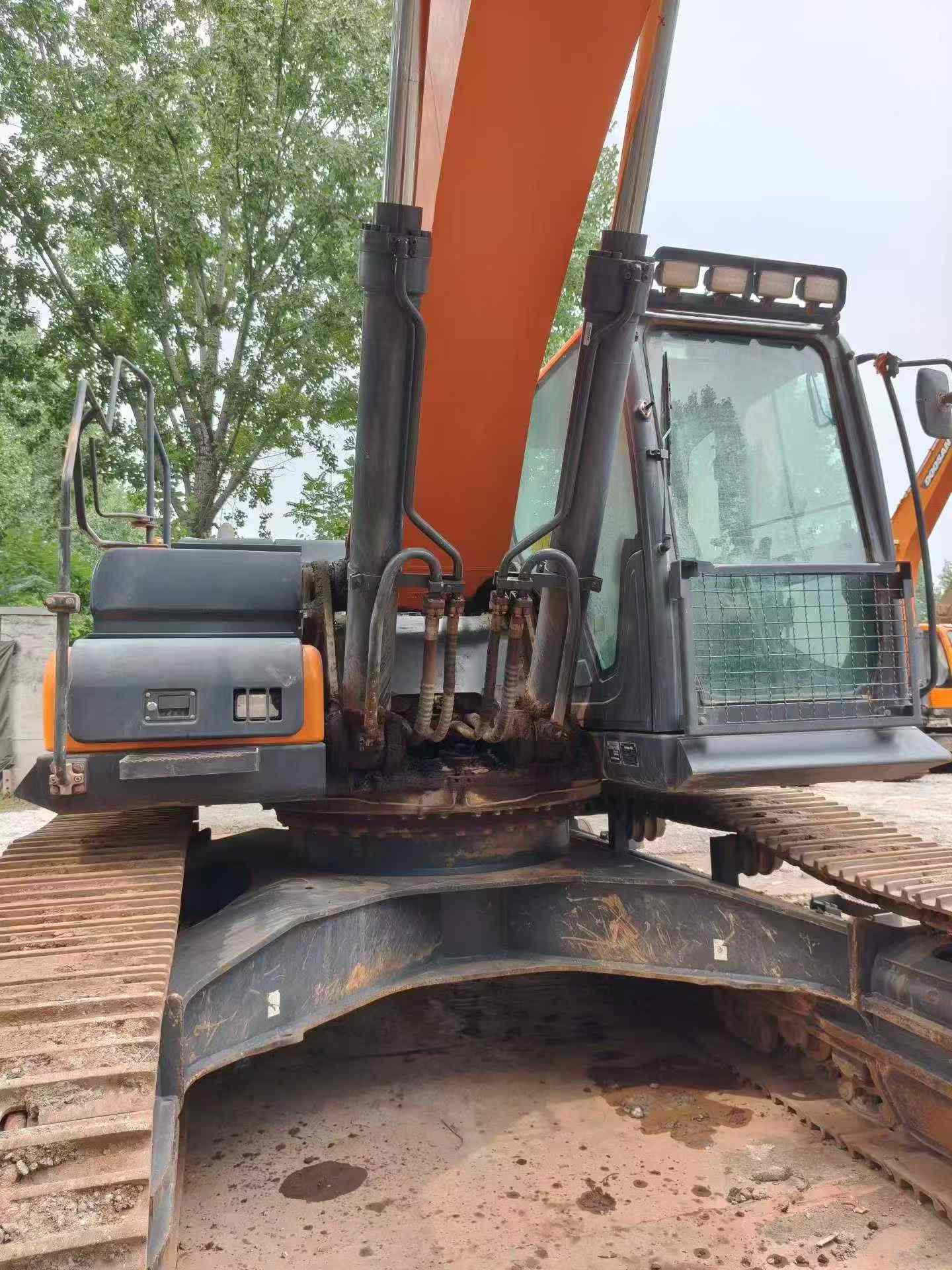 Buy Doosan DX380LC-5 Used Excavator / 2 Buy Doosan DX380LC-5 Used Excavator / 2