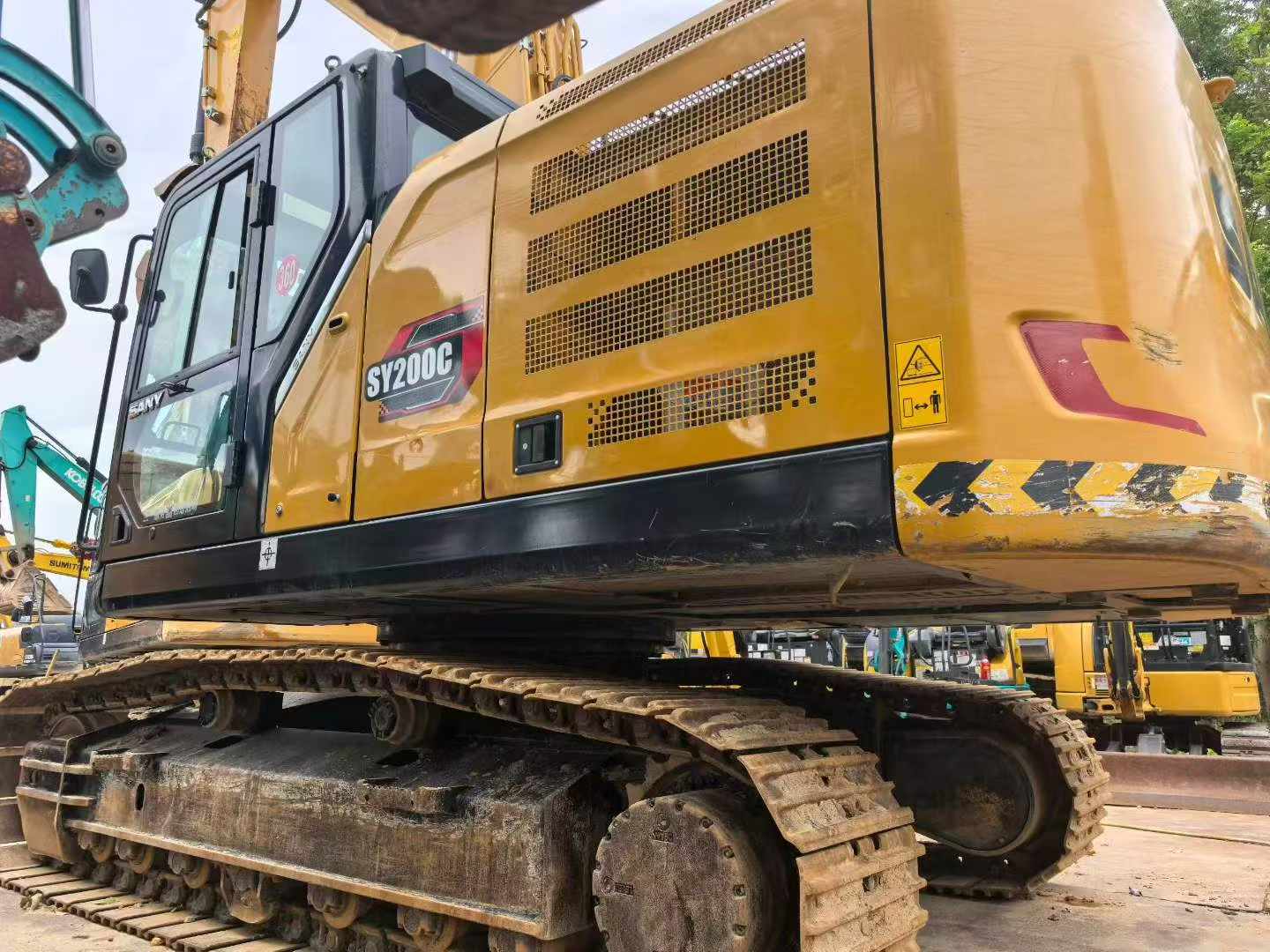 Buy Sany SY200C Used Excavator / 4 Buy Sany SY200C Used Excavator / 4