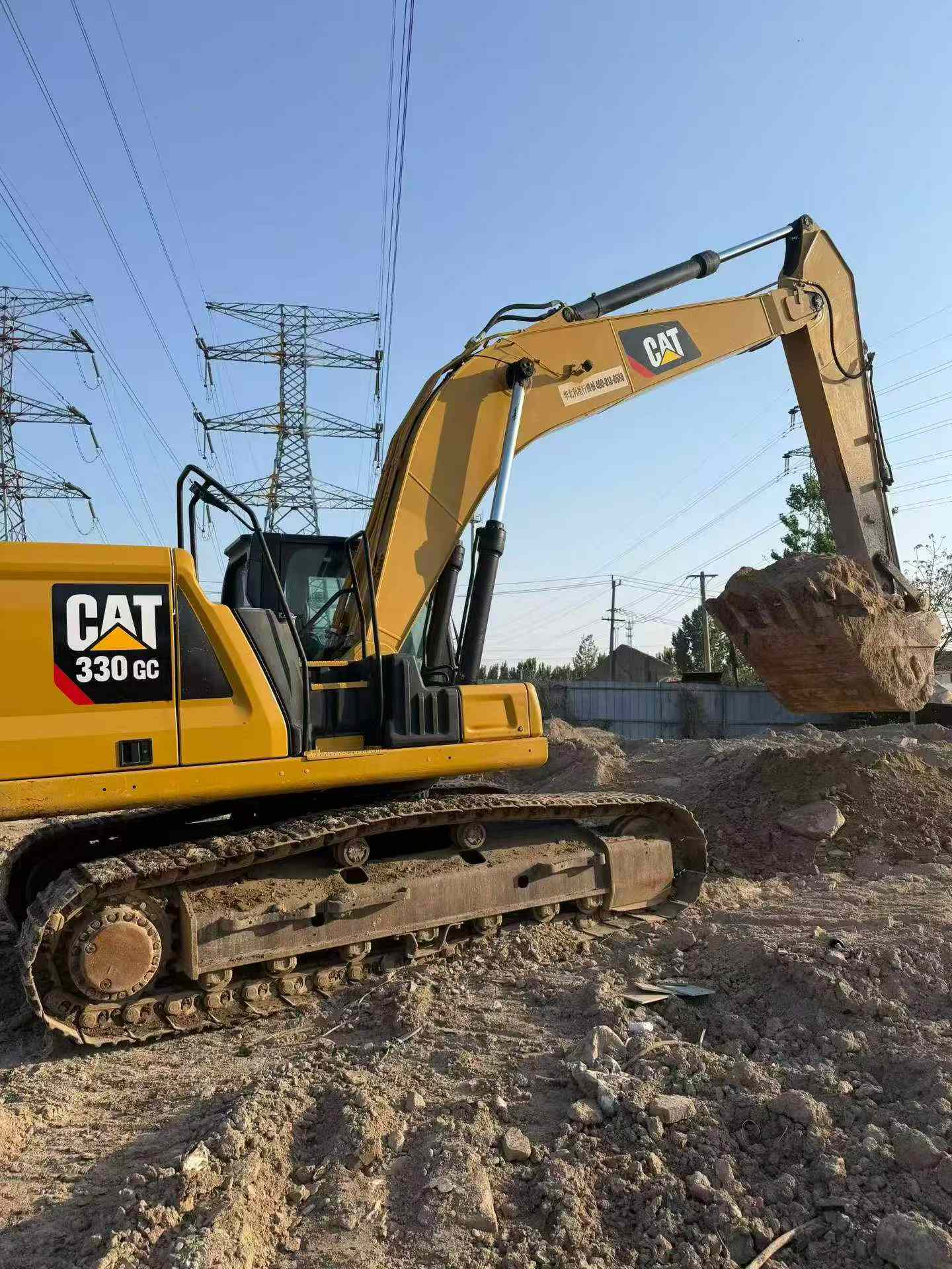 Buy Caterpillar 330B Used Excavator / 2 Buy Caterpillar 330B Used Excavator / 2