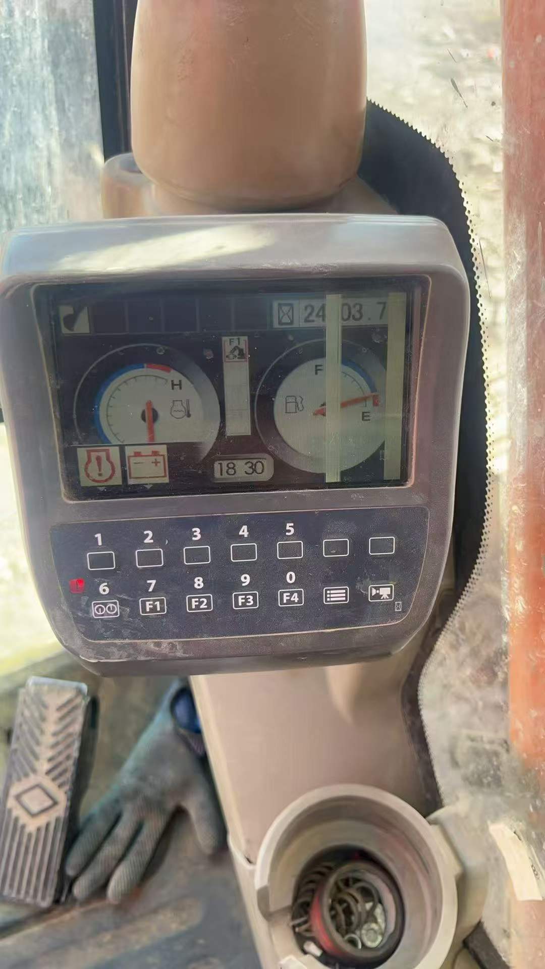 Buy Hitachi ZW250 Used Excavator / 7 Buy Hitachi ZW250 Used Excavator / 7