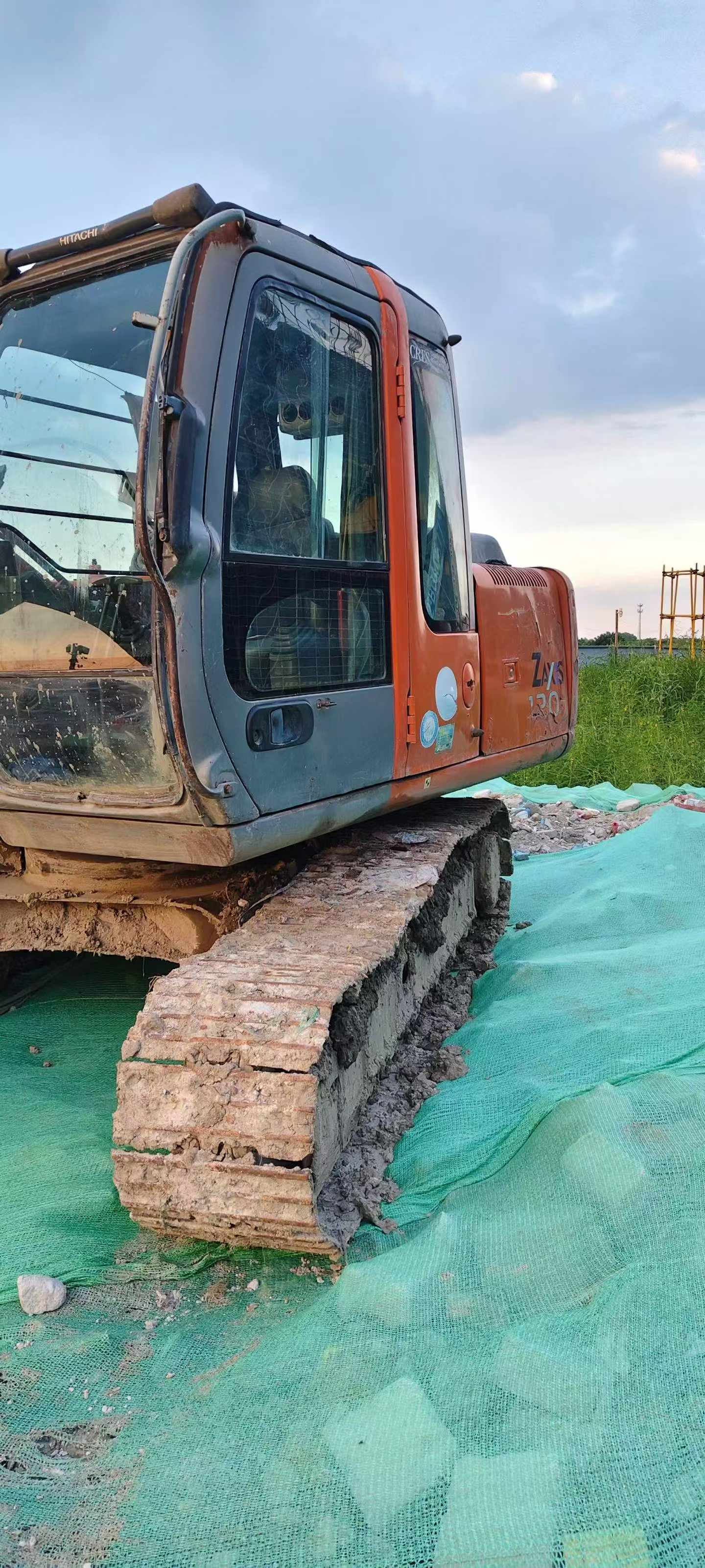 Buy Hitachi ZX110-3 Used Excavator / 5 Buy Hitachi ZX110-3 Used Excavator / 5