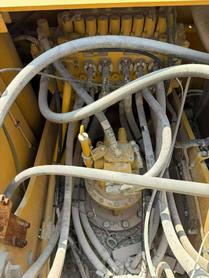 Buy Caterpillar 320A Used Excavator / 2 Buy Caterpillar 320A Used Excavator / 2
