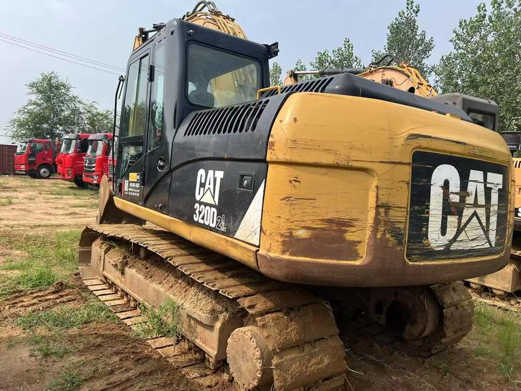 Buy Caterpillar M318D Used Excavator / 1