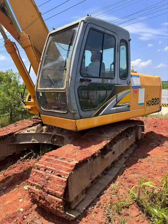 Buy Kato Used Excavator / 1