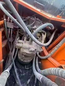 Buy Doosan DH215-9 Used Excavator / 2 Buy Doosan DH215-9 Used Excavator / 2
