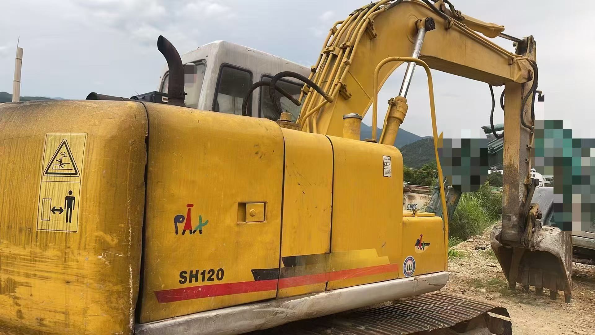 Buy Sumitomo SH120 Used Excavator / 2 Buy Sumitomo SH120 Used Excavator / 2