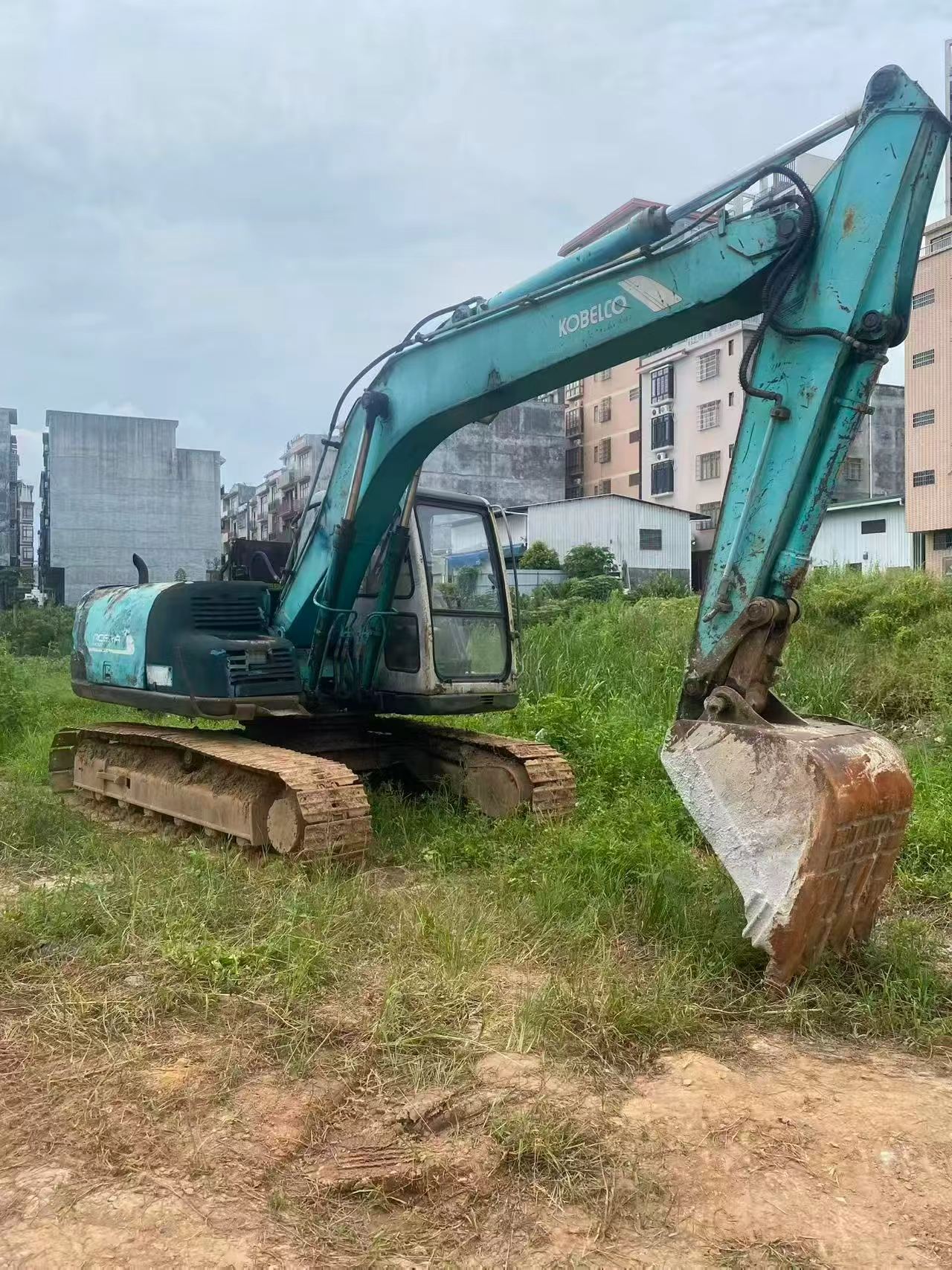 Buy Kobelco SK120 Used Excavator / 4