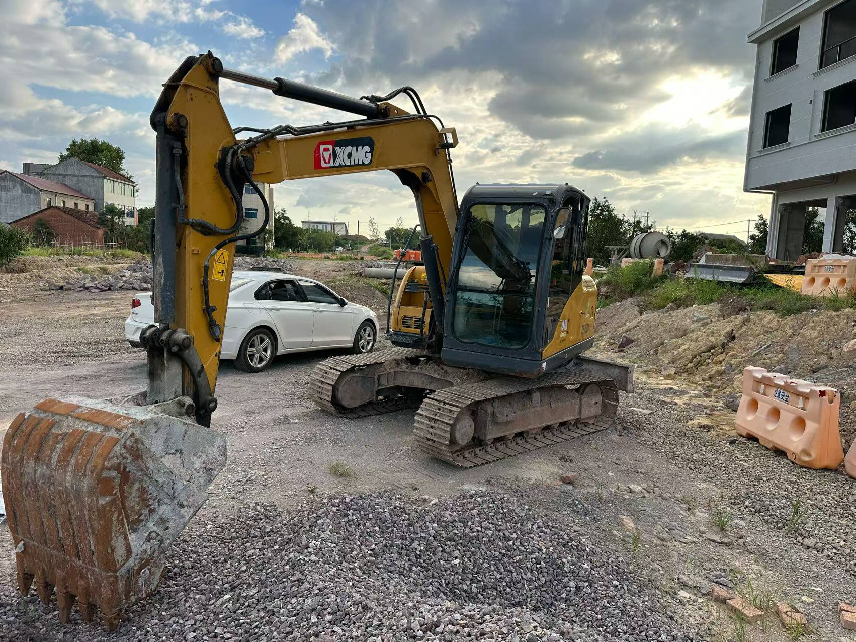 Buy XCMG Used Excavator / 4