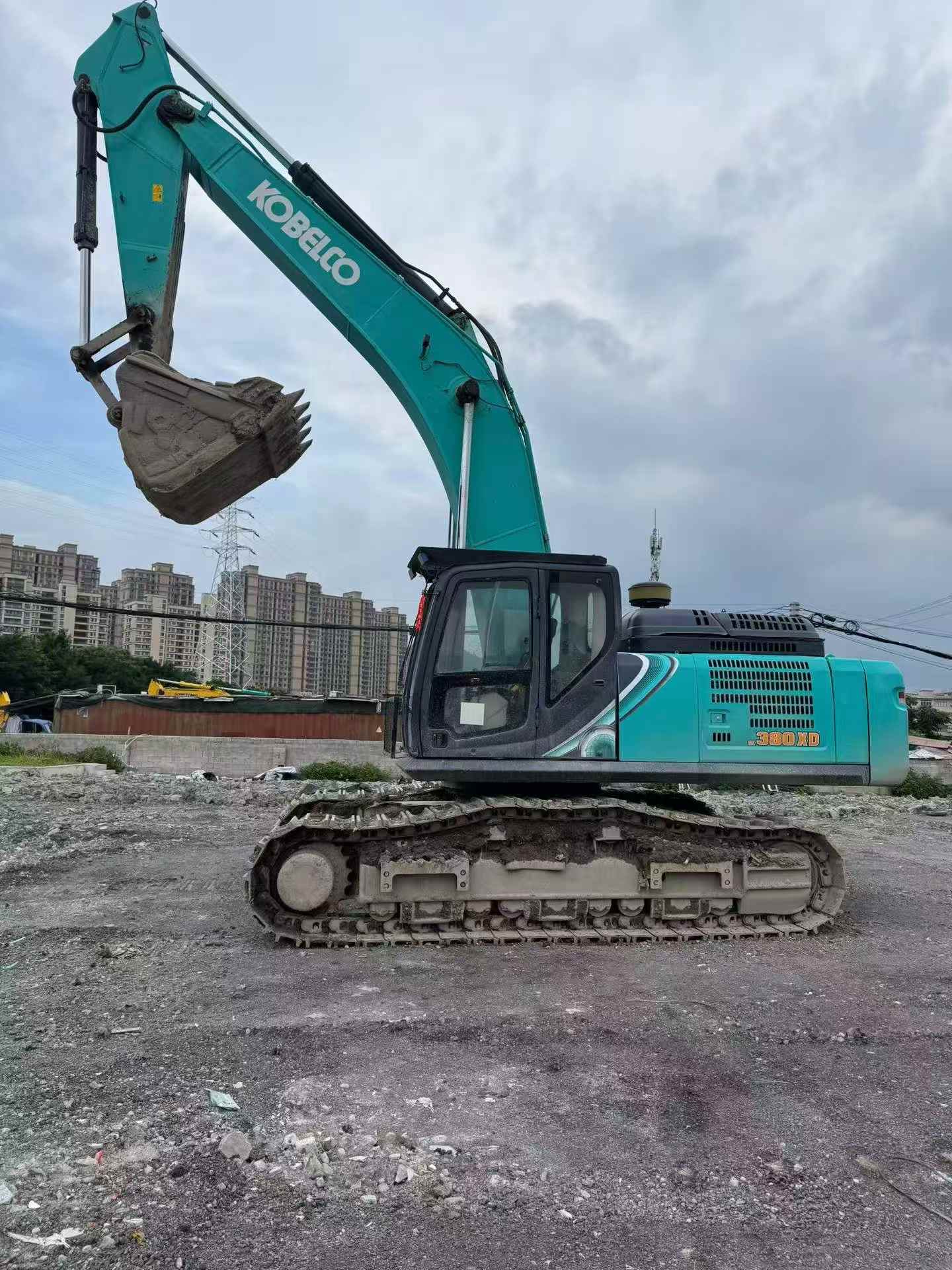 Buy Kobelco SK380-8 Used Excavator / 2