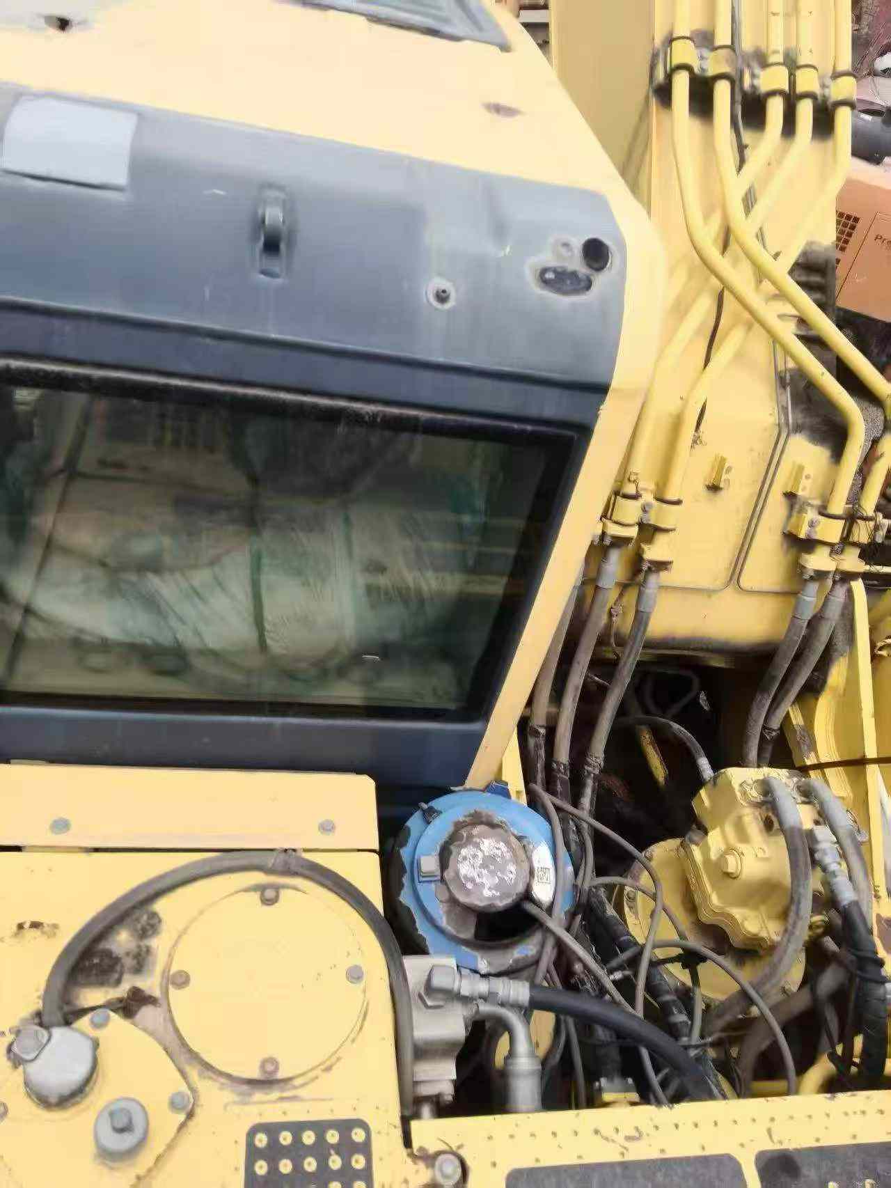 Buy Komatsu PC450-8 Used Excavator / 4 Buy Komatsu PC450-8 Used Excavator / 4