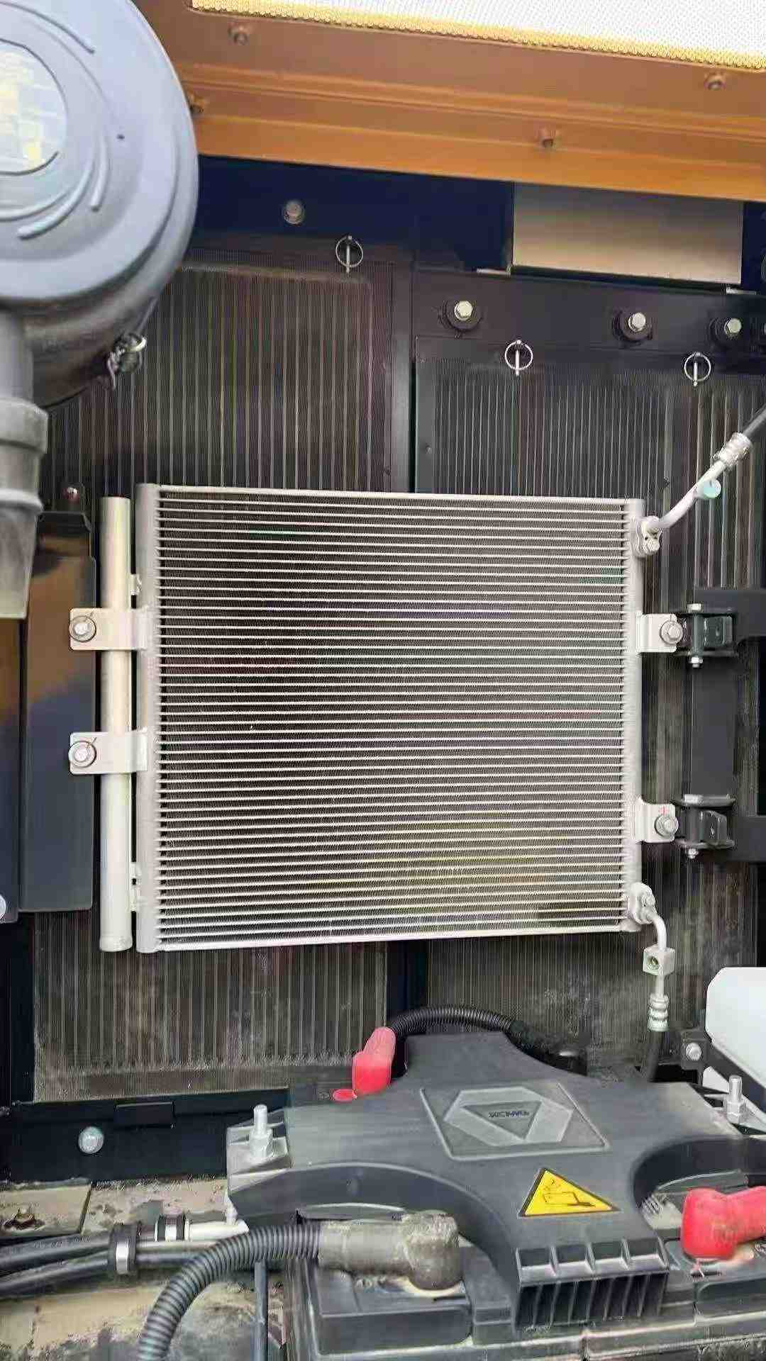 Buy XCMG LW1000KN Used Excavator / 8 Buy XCMG LW1000KN Used Excavator / 8