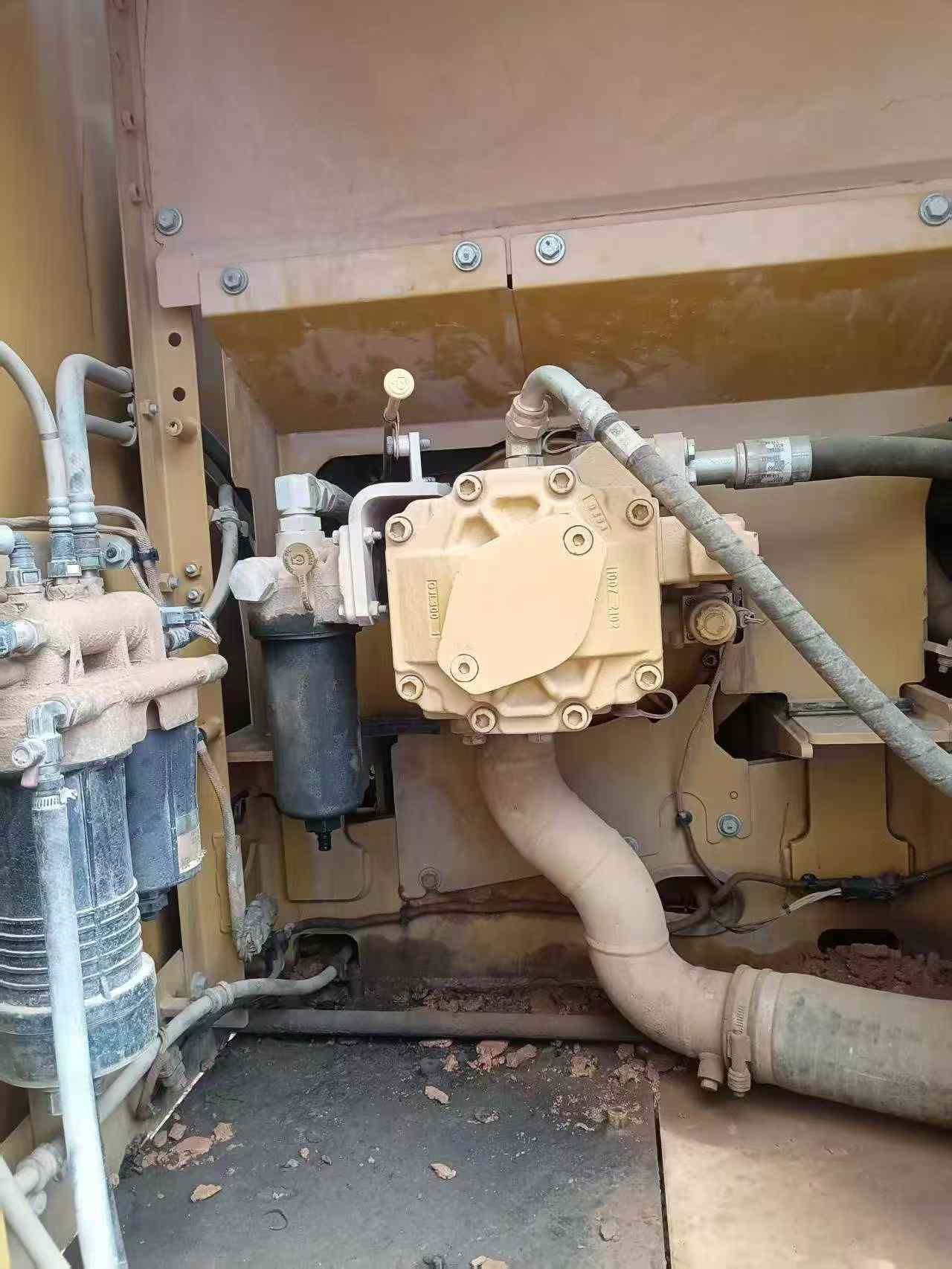 Buy Caterpillar 323 Used Excavator / 4 Buy Caterpillar 323 Used Excavator / 4