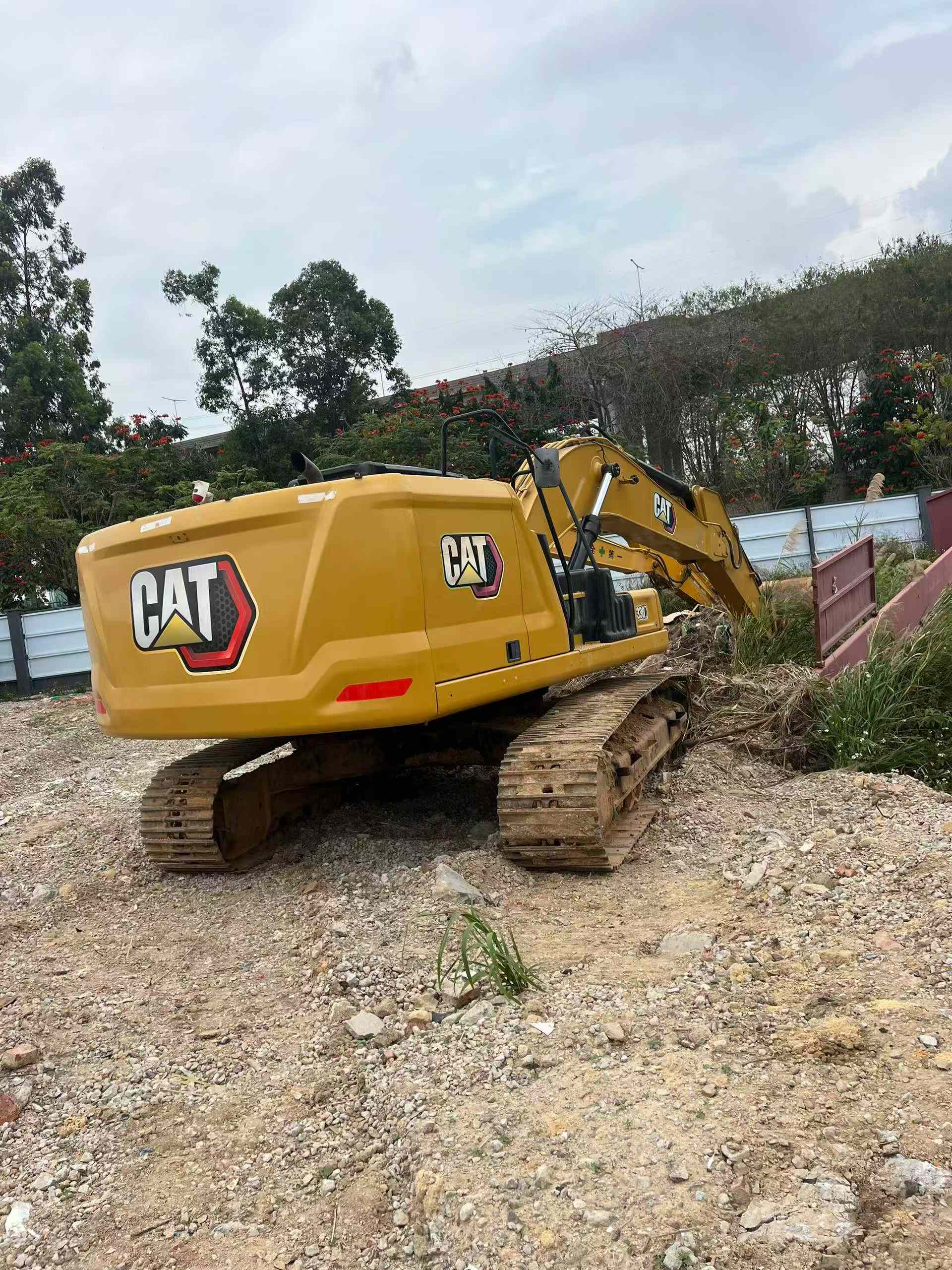 Buy Caterpillar 326DL Used Excavator / 3