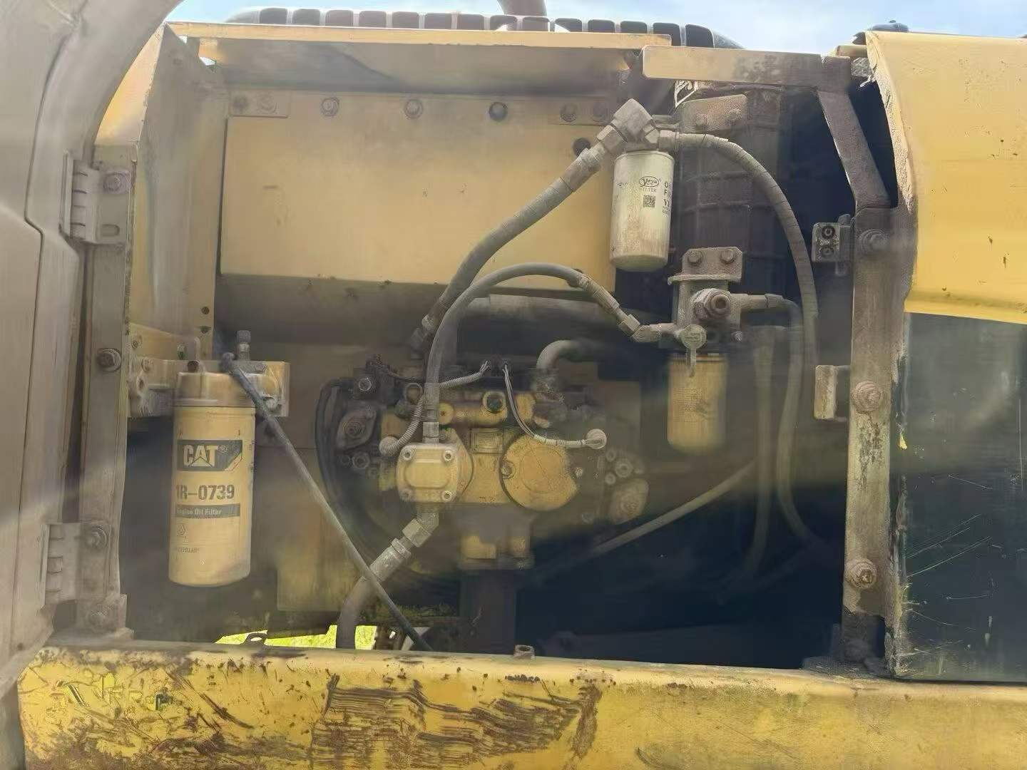 Buy Caterpillar 320D Used Excavator / 4 Buy Caterpillar 320D Used Excavator / 4