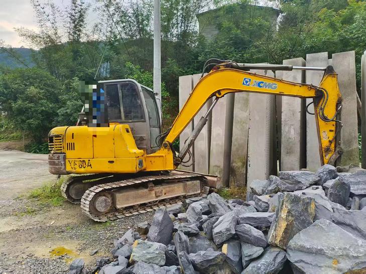 Buy XCMG LW60G Used Excavator / 1