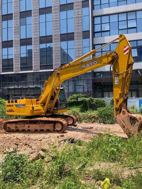 Buy Kato Used Excavator / 1