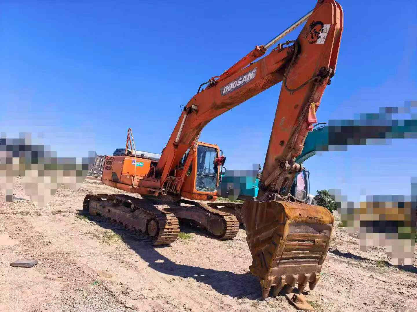 Buy Doosan DH225-9 Used Excavator / 2 Buy Doosan DH225-9 Used Excavator / 2