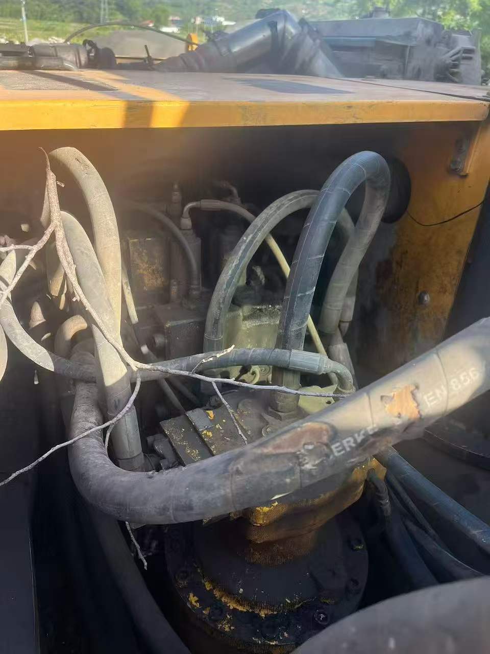 Buy Hyundai R225-7 Used Excavator / 4 Buy Hyundai R225-7 Used Excavator / 4