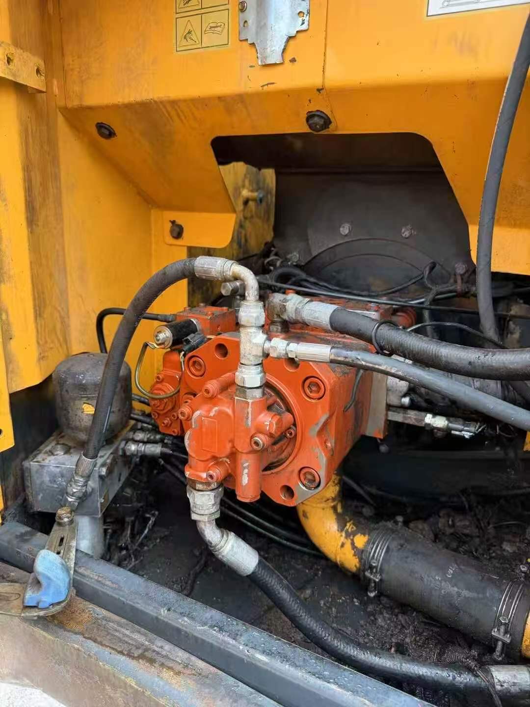 Buy Hyundai R150-7 Used Excavator / 7 Buy Hyundai R150-7 Used Excavator / 7
