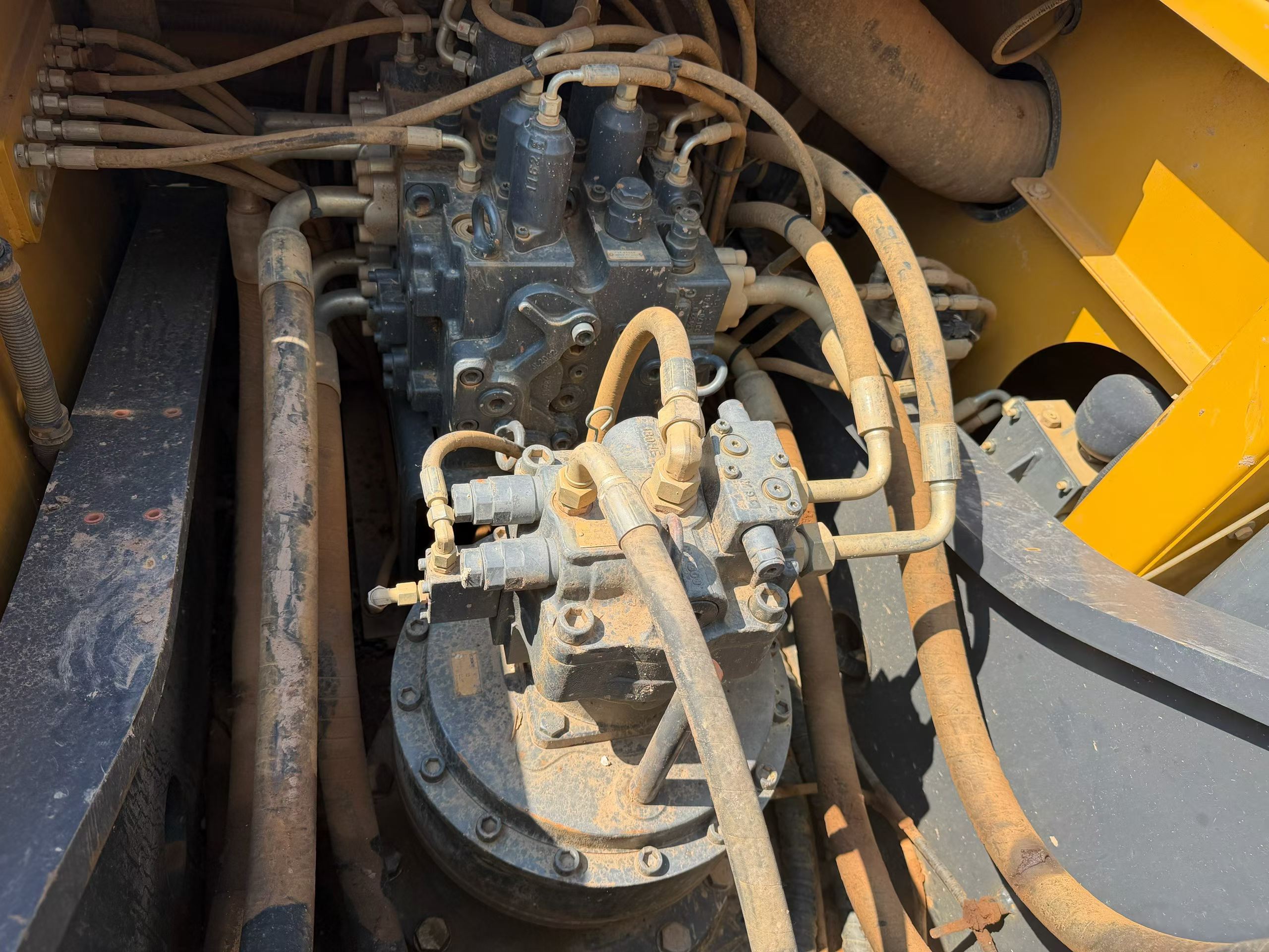 Buy XCMG Used Excavator / 3 Buy XCMG Used Excavator / 3