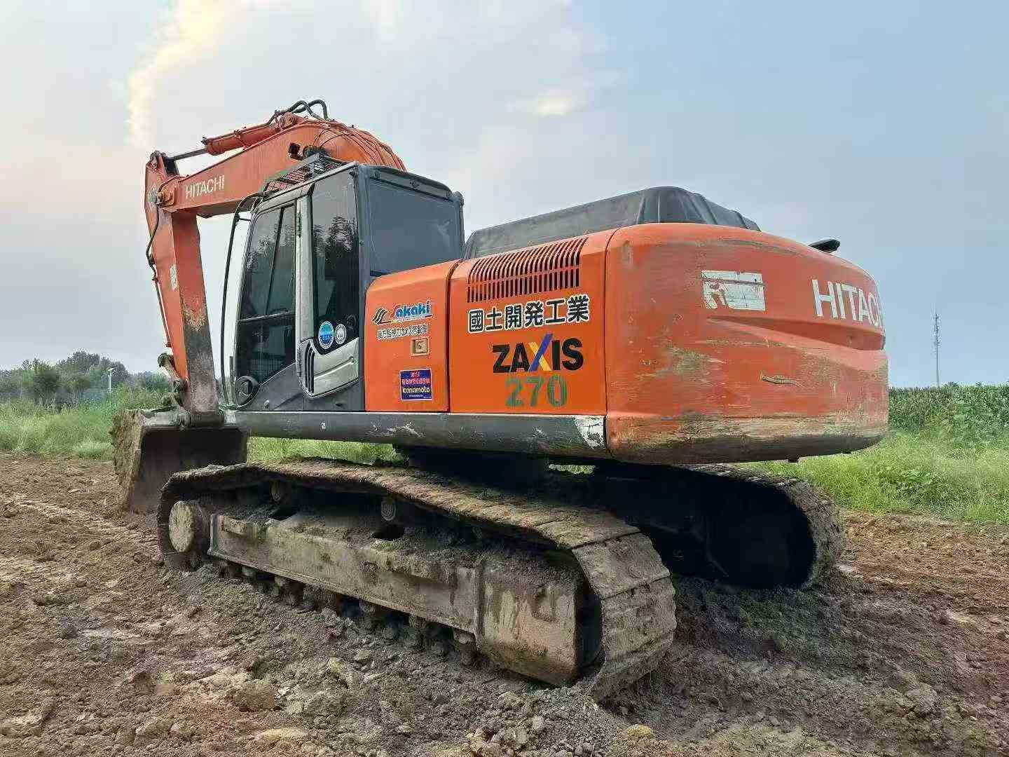 Buy Hitachi EX270 Used Excavator / 2