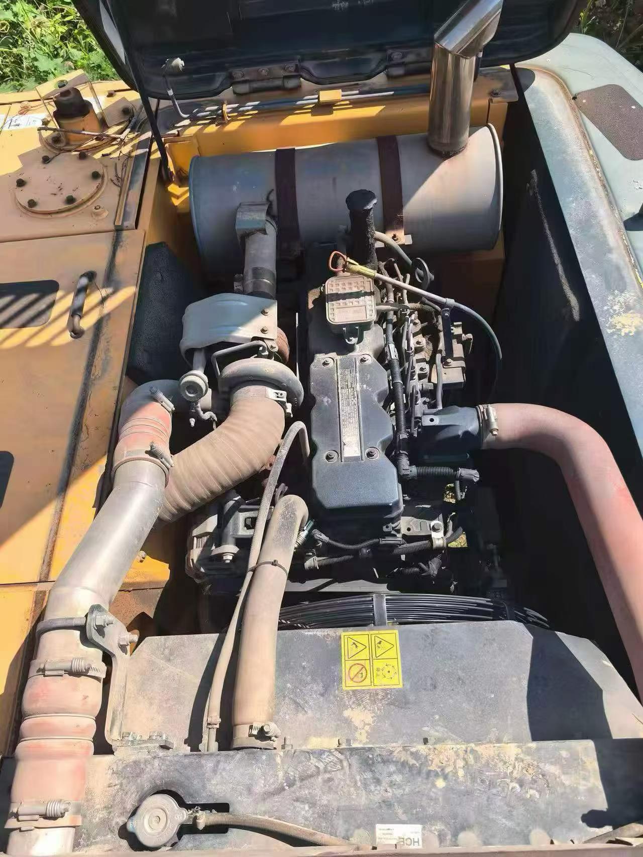 Buy Hyundai R215VS Used Excavator / 8