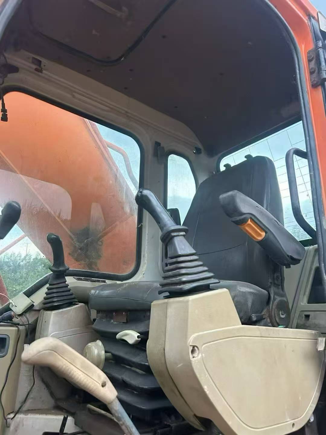 Buy Doosan DH300-7 Used Excavator / 9