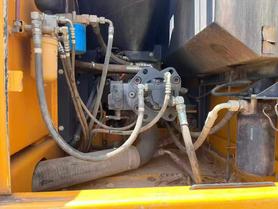Buy Kato Used Excavator / 4 Buy Kato Used Excavator / 4