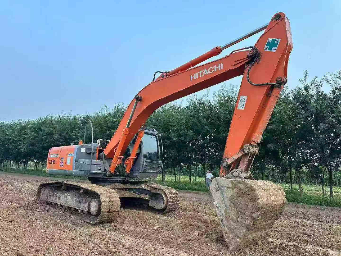 Buy Hitachi EX270 Used Excavator / 4
