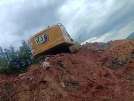 Buy Caterpillar 323 Used Excavator / 2 Buy Caterpillar 323 Used Excavator / 2