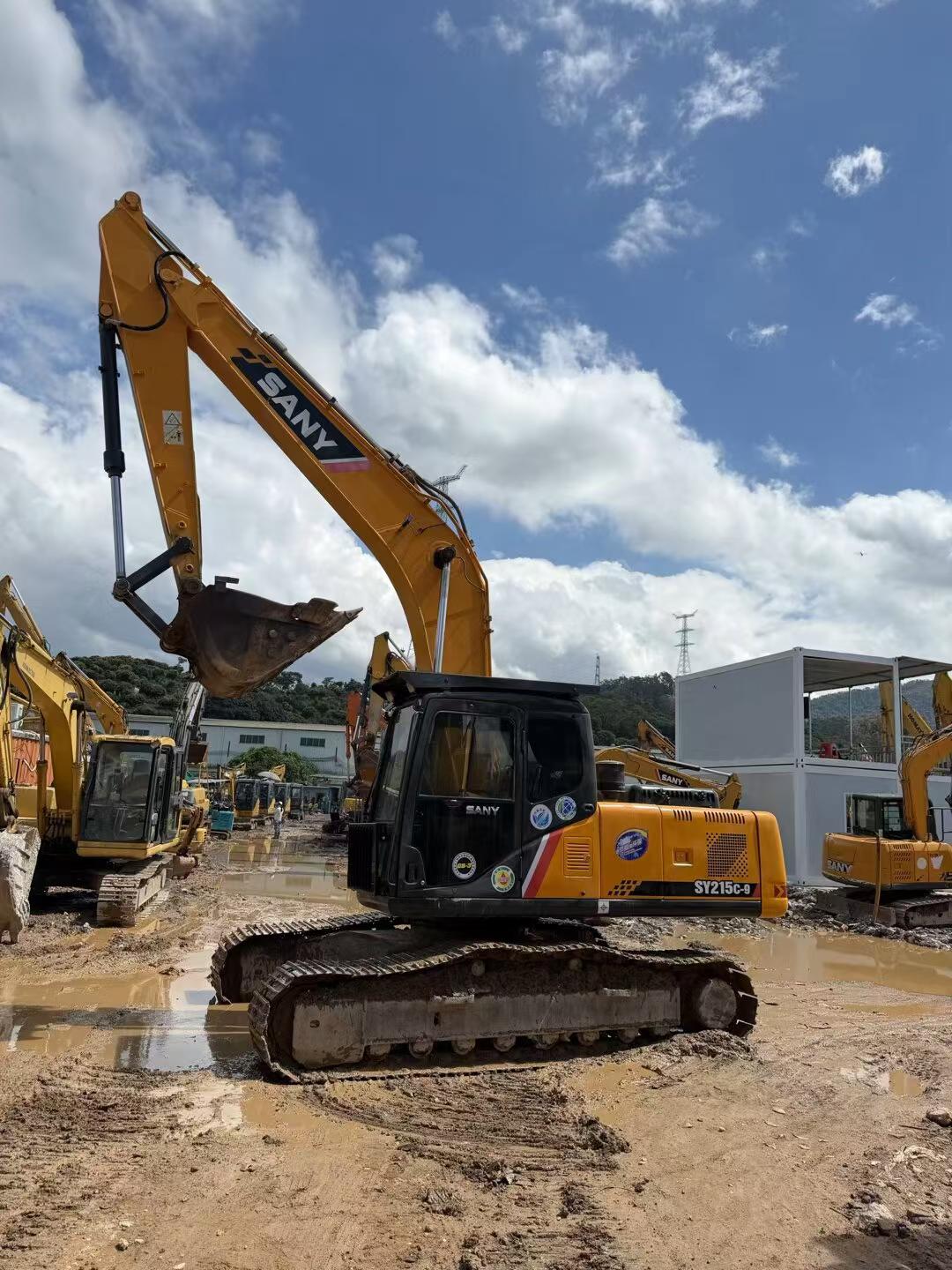 Buy Sany SY215C-8 Used Excavator / 2