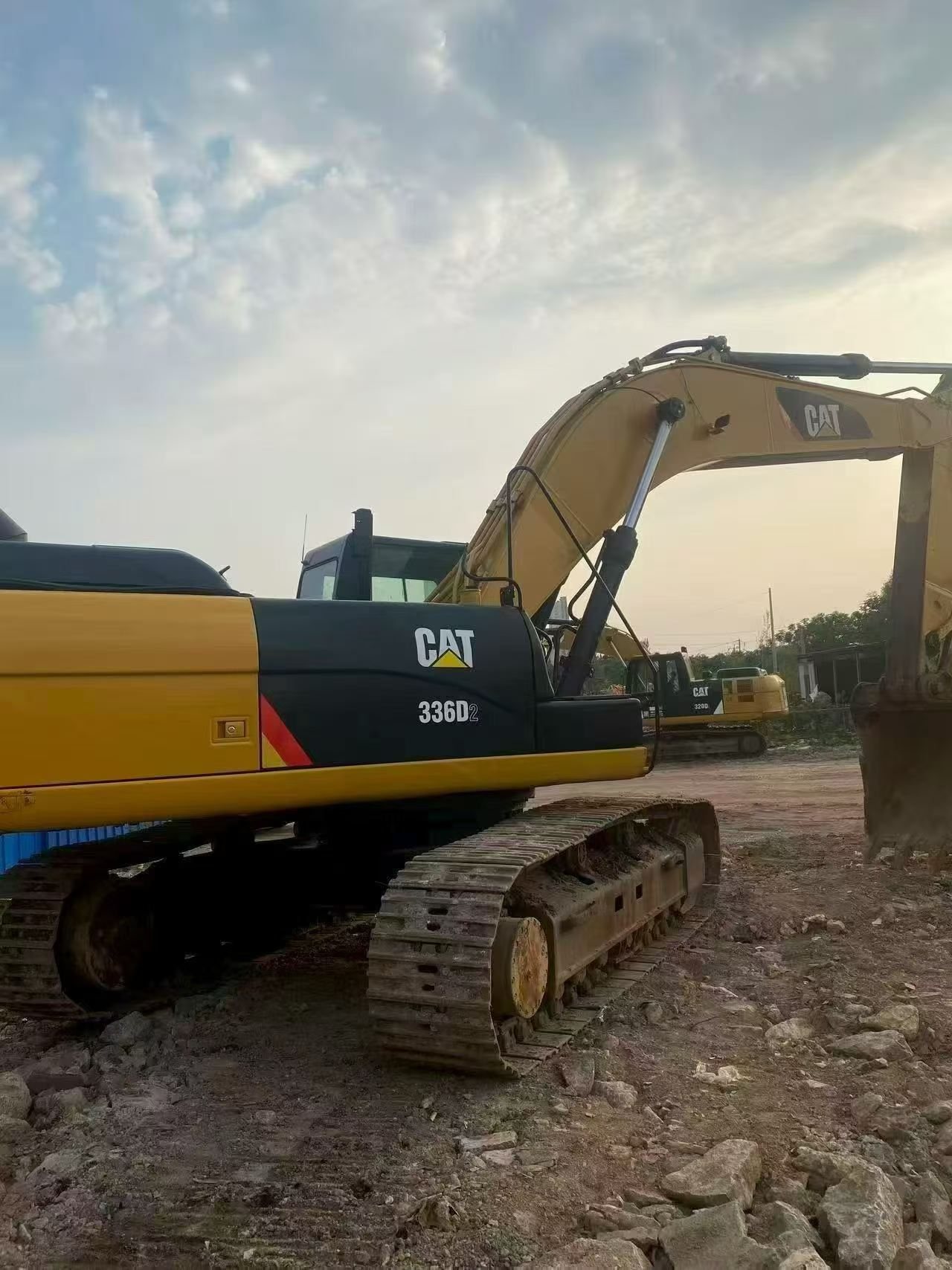 Buy Caterpillar 336E Used Excavator / 3
