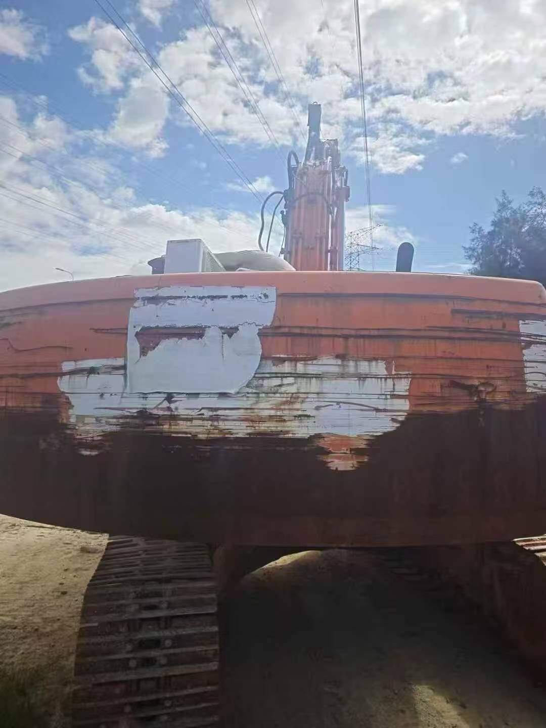 Buy Doosan DH220-7 Used Excavator / 2 Buy Doosan DH220-7 Used Excavator / 2