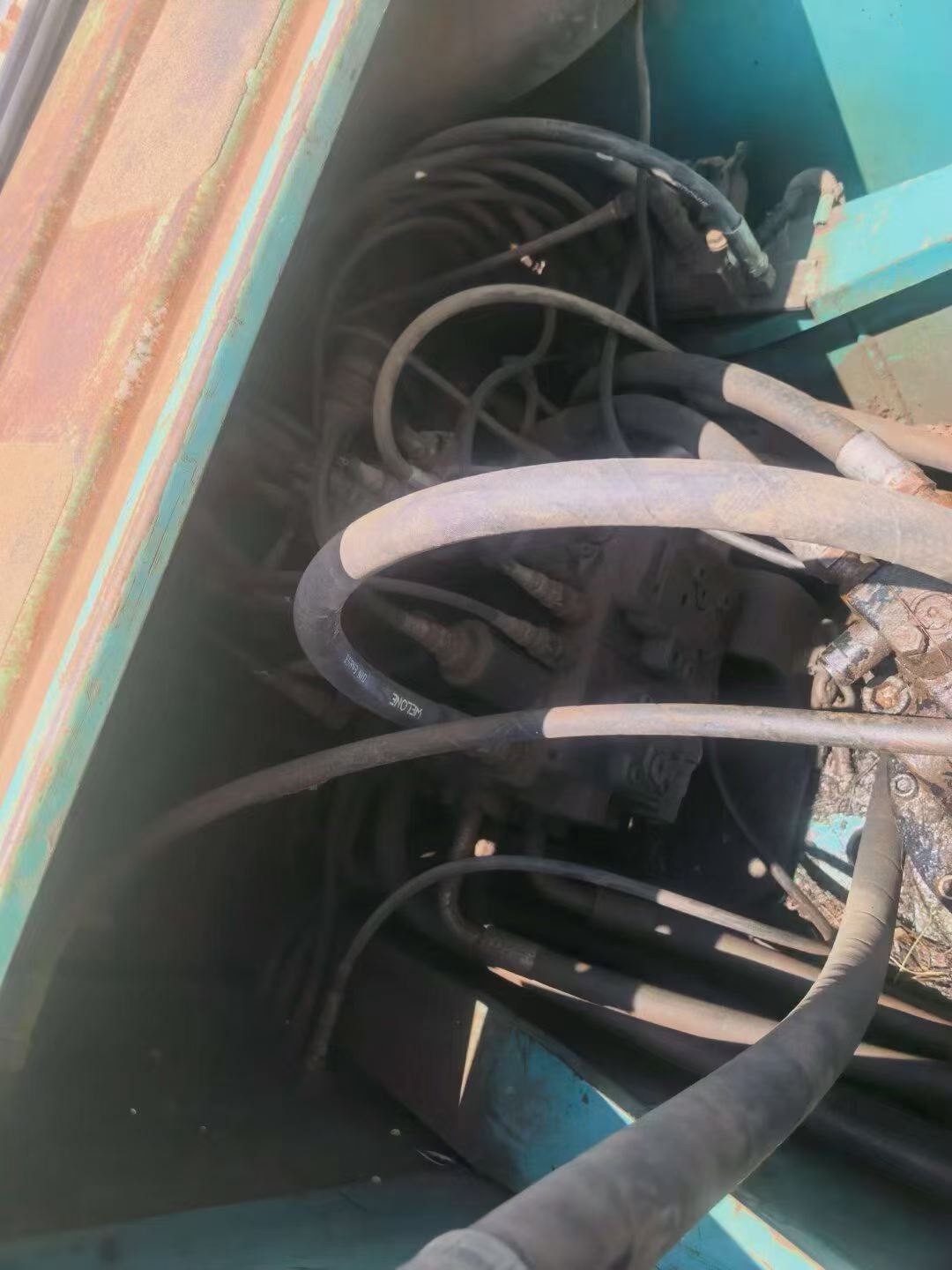 Buy Kobelco SK200-8 Used Excavator / 2
