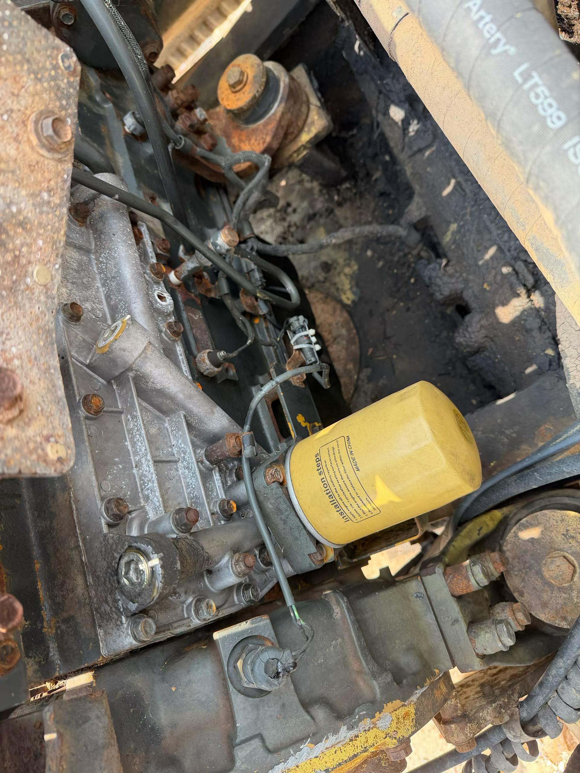 Buy Komatsu PC200-6 Used Excavator / 3
