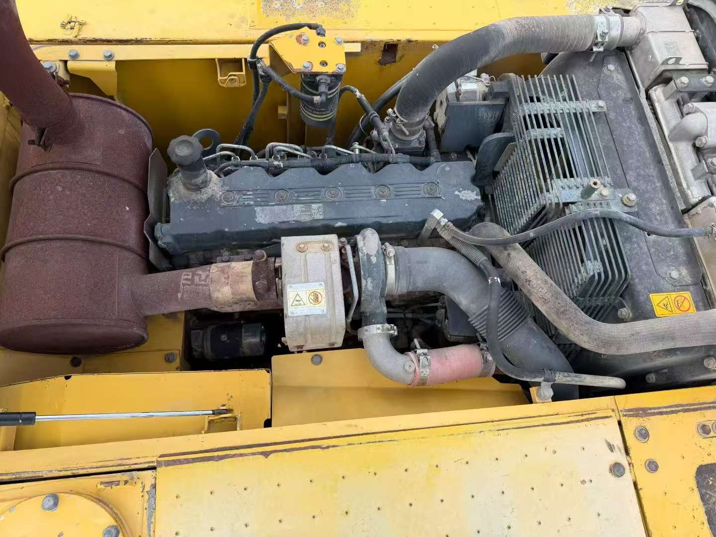 Buy Komatsu PC200 Used Excavator / 3