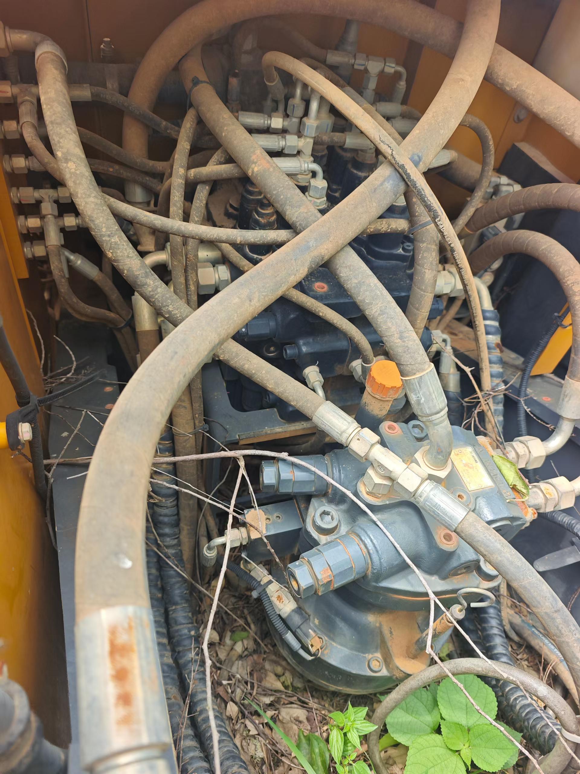 Buy XCMG Used Excavator / 9