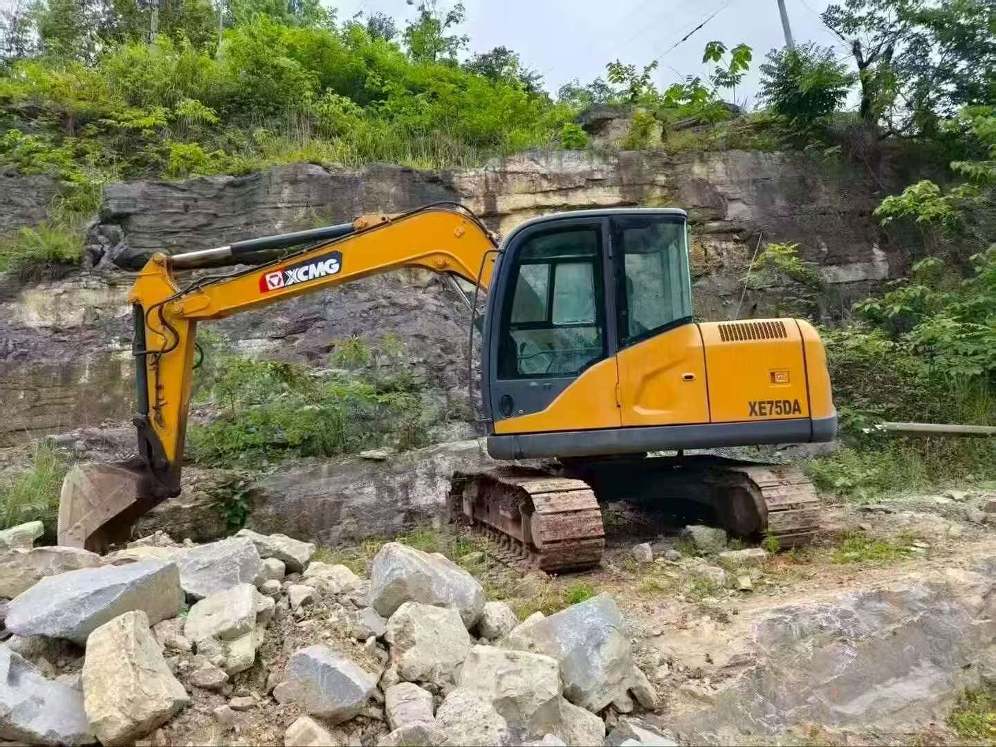 Buy XCMG Used Excavator / 2 Buy XCMG Used Excavator / 2