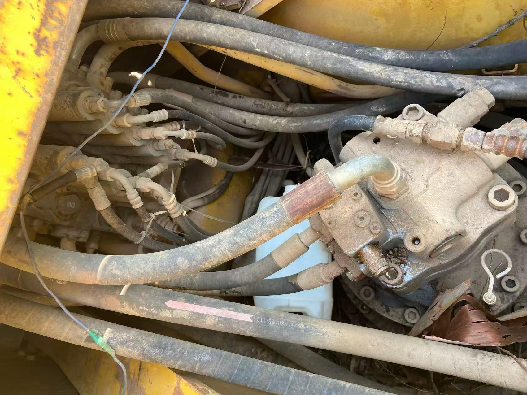 Buy Kato Used Excavator / 4 Buy Kato Used Excavator / 4