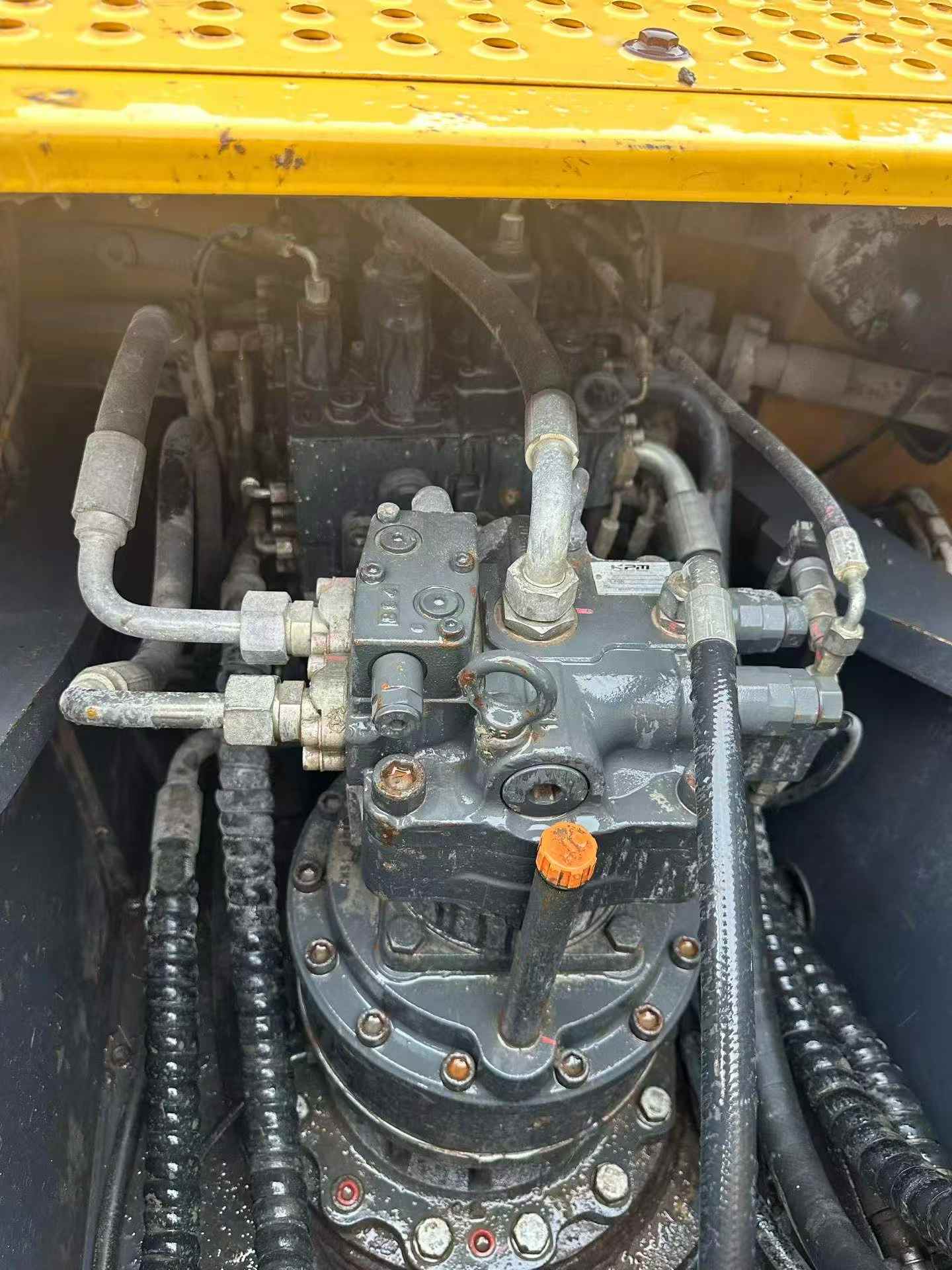 Buy XCMG Used Excavator / 3 Buy XCMG Used Excavator / 3