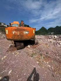 Buy Doosan DH150 Used Excavator / 2 Buy Doosan DH150 Used Excavator / 2