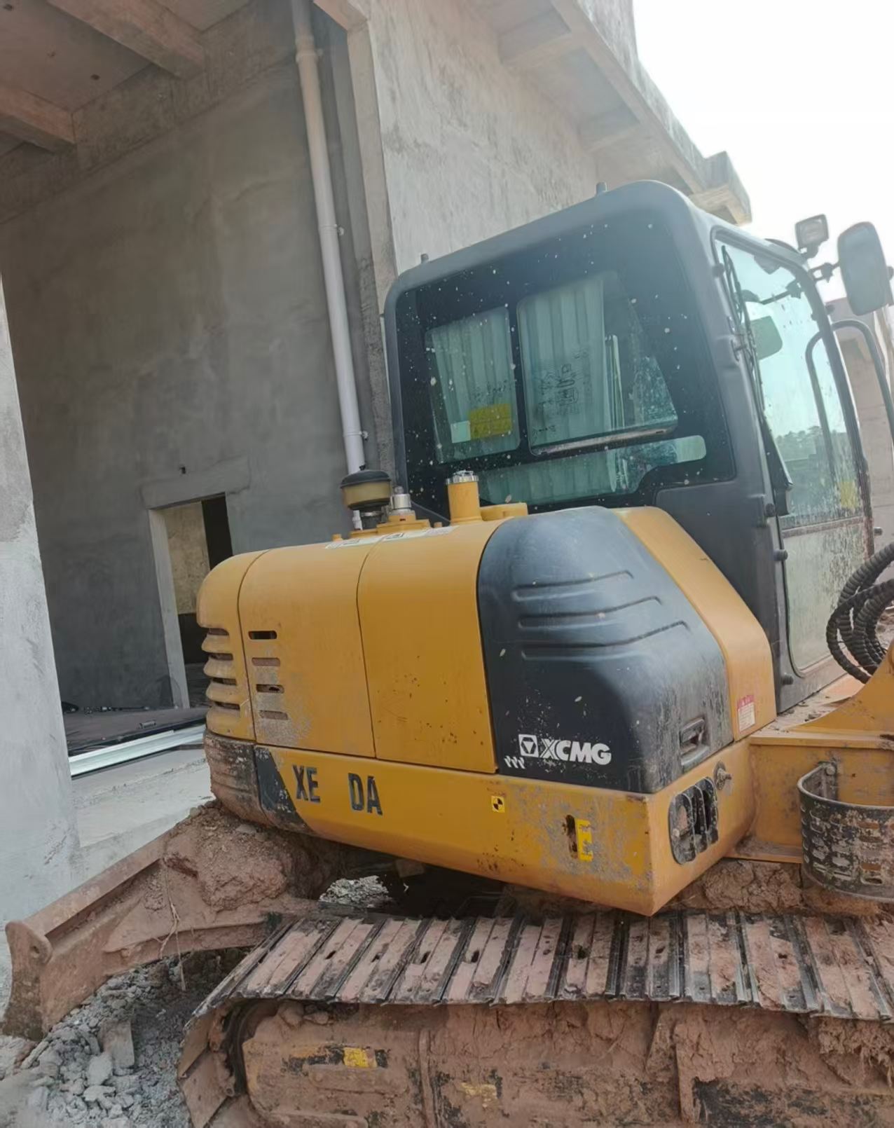 Buy XCMG LW1400KN Used Excavator / 1