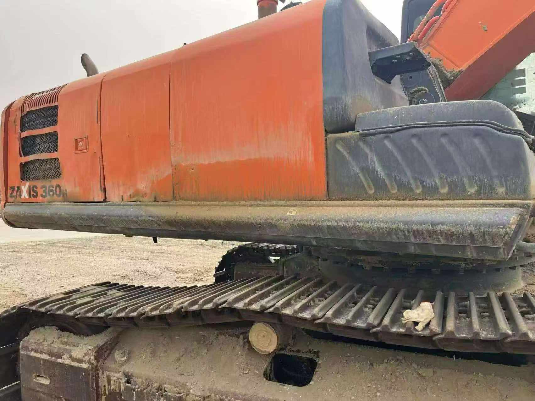 Buy Hitachi EX360-5 Used Excavator / 4 Buy Hitachi EX360-5 Used Excavator / 4