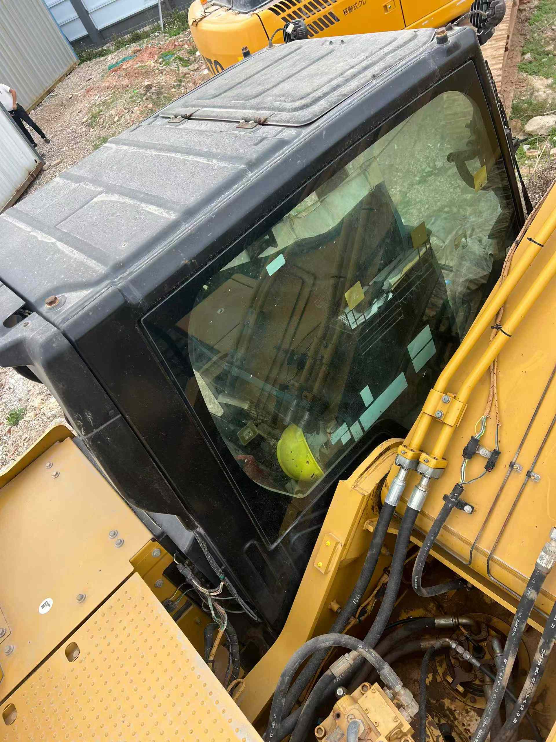 Buy Caterpillar 326DL Used Excavator / 4