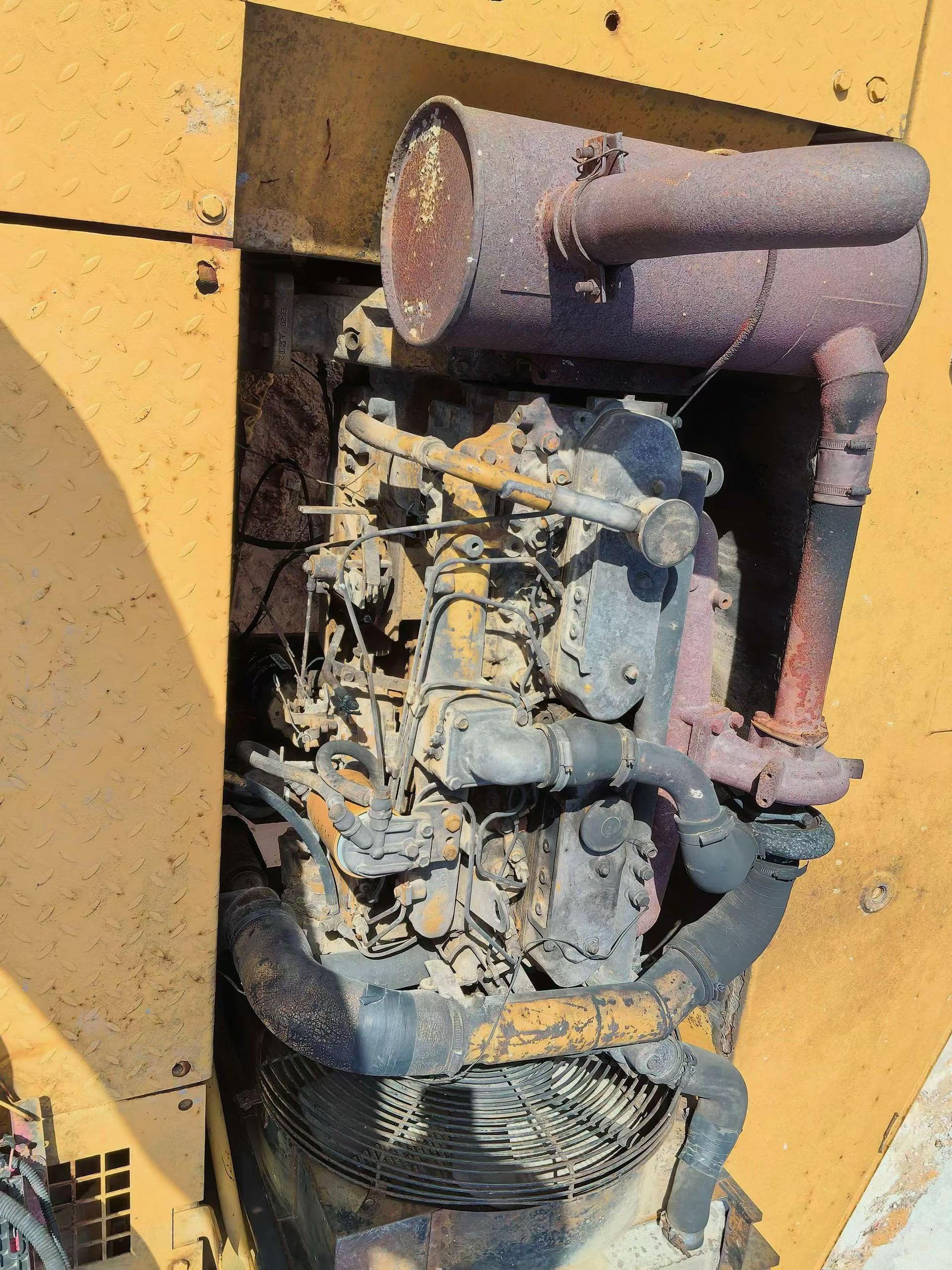 Buy Caterpillar E200B Used Excavator / 5 Buy Caterpillar E200B Used Excavator / 5