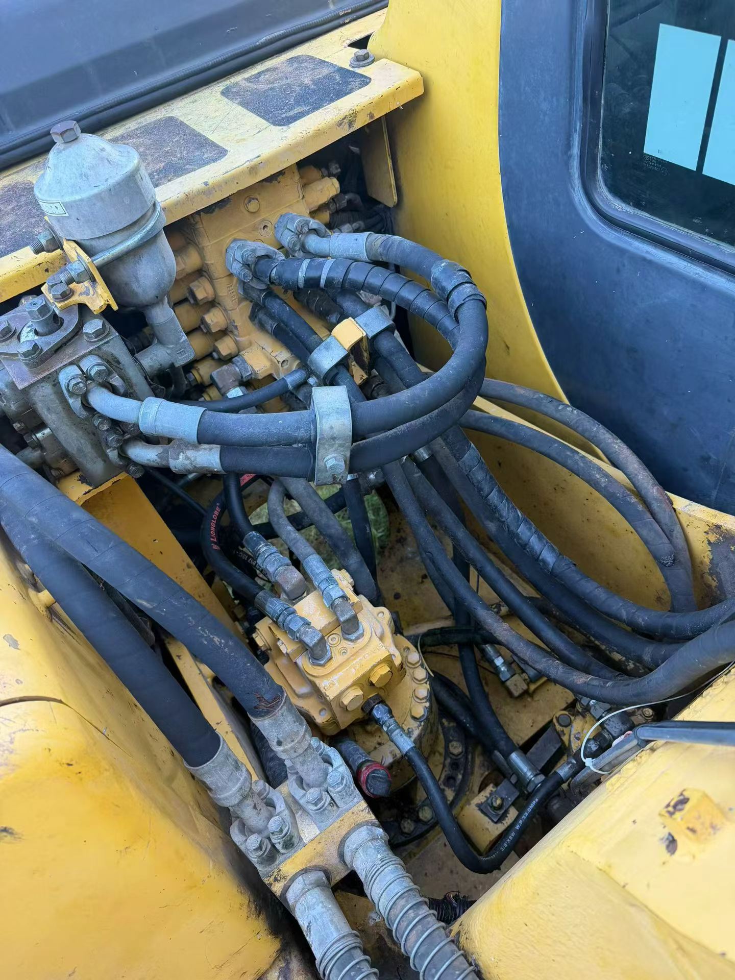 Buy Komatsu PC120 Used Excavator / 4
