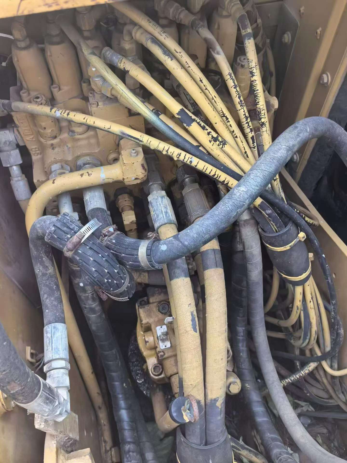 Buy Caterpillar 313D Used Excavator / 5
