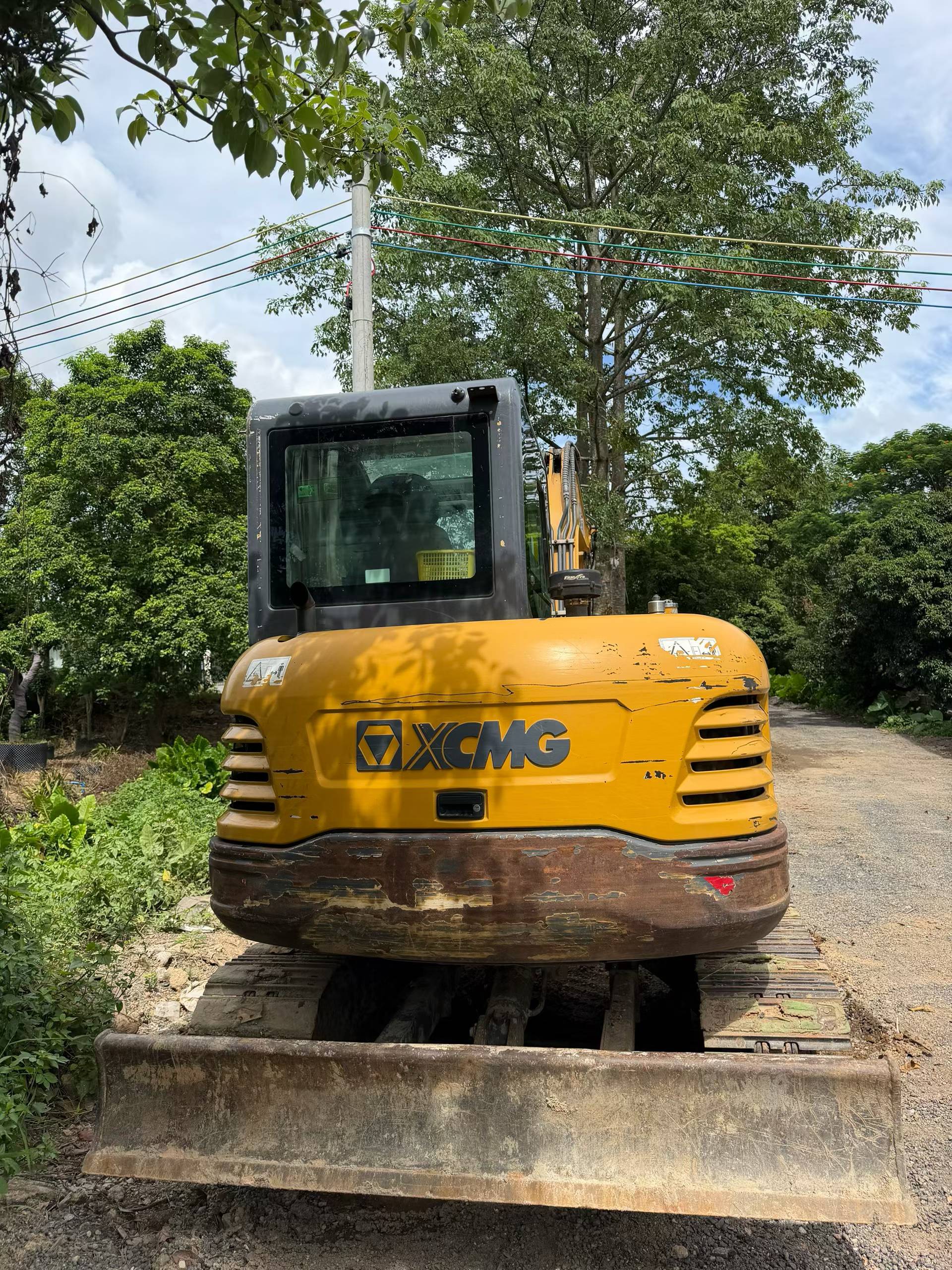 Buy XCMG LW60G Used Excavator / 3