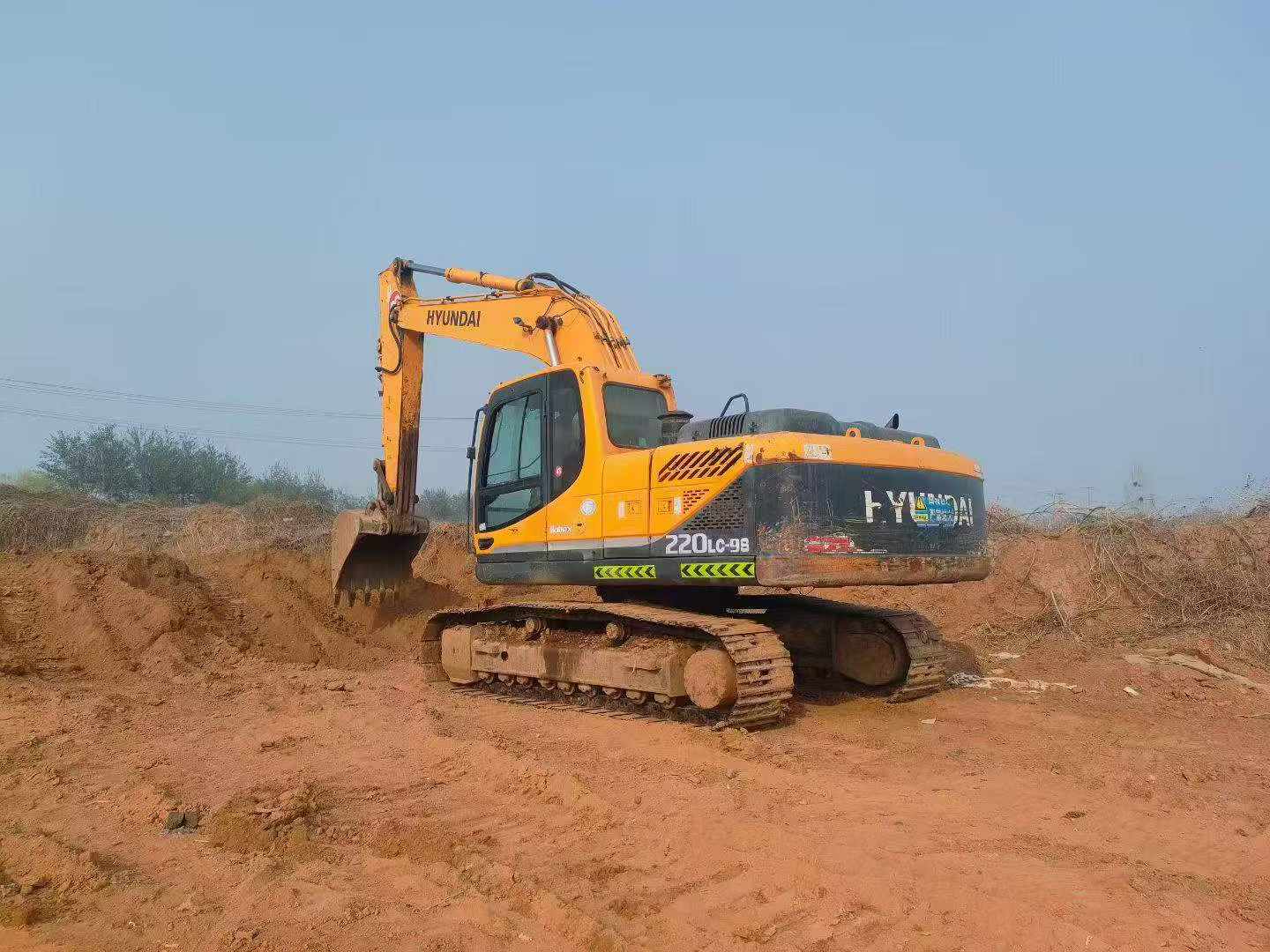 Buy Hyundai R220-5 Used Excavator / 7