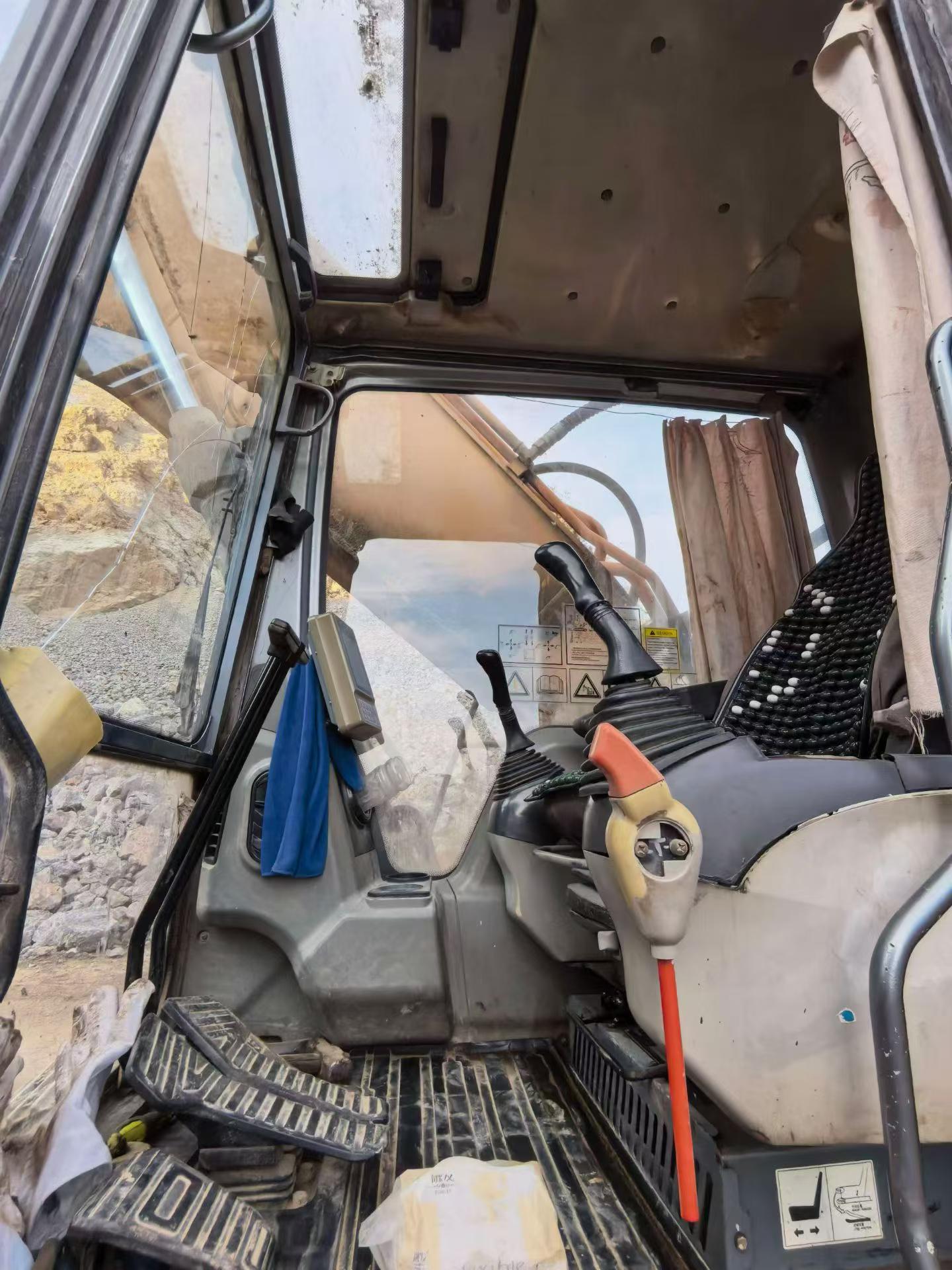 Buy Sany SY215C Used Excavator / 9